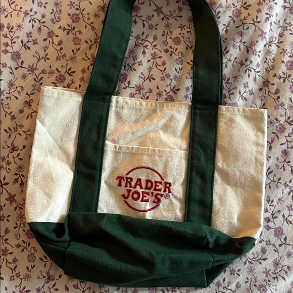 Trader Joe’s Green and Cream Mini Tote Bag - Picture 2 of 2